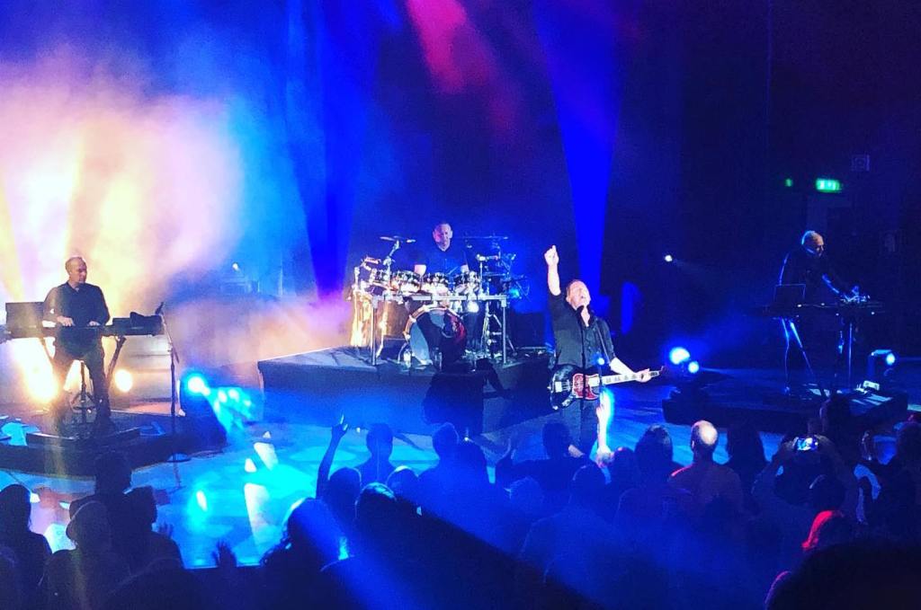 Algumas breves notas sobre o reencontro com os OMD na Aula&nbsp;Magna