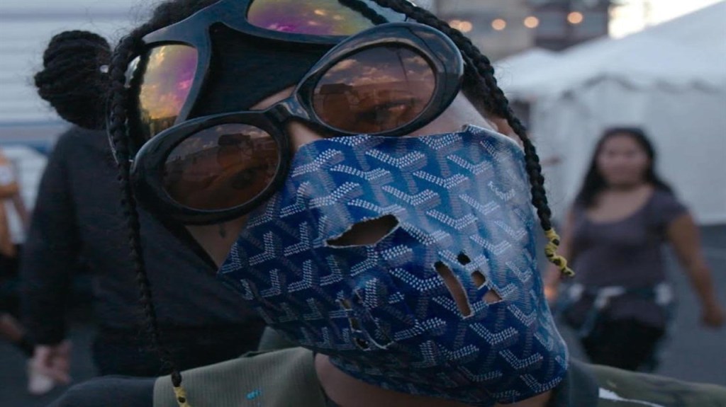 Uma oportunidade perdida para retratar um fenómeno que cresceu na América de&nbsp;Trump