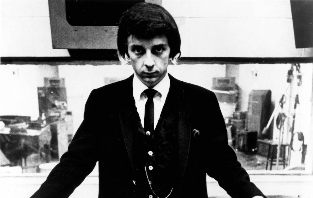 Não era má ideia lembrar que, apesar dos comportamentos e ações, Phil Spector deu muito à&nbsp;música
