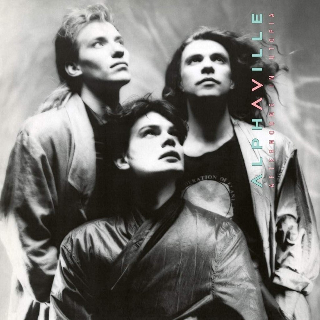 Uma  experiência mais desafiante que acabou algo perdida entre a maré europop do seu&nbsp;tempo