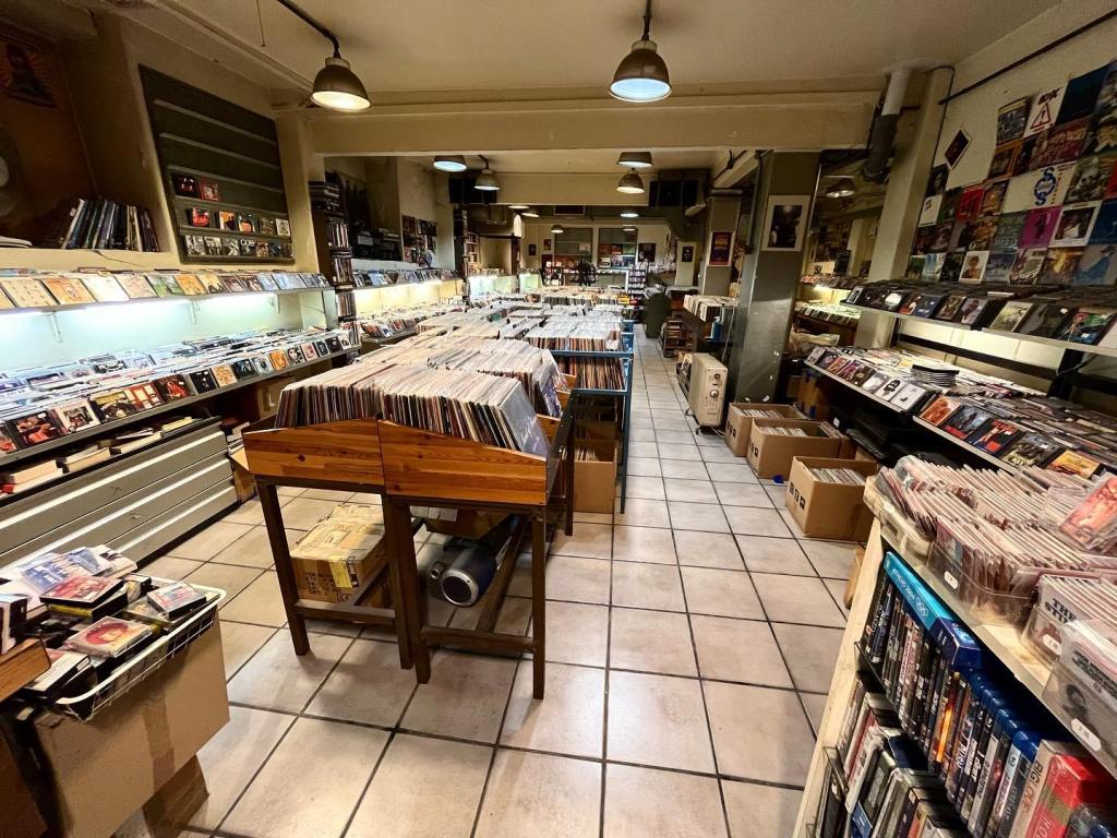 Basement Records (Atenas)